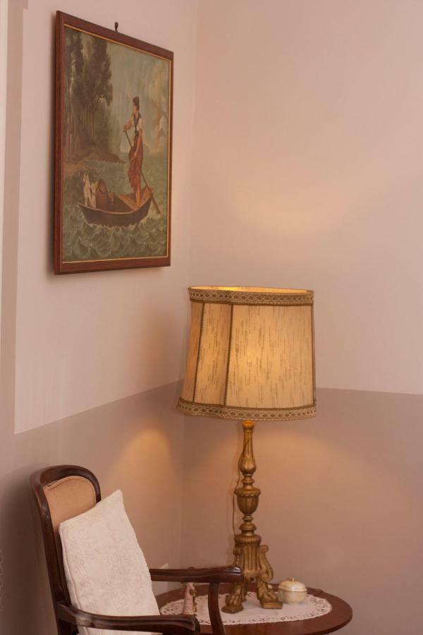 Il Punto A Maglie Hotel Buitenkant foto