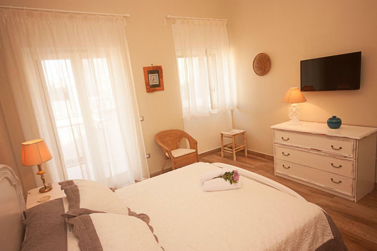 Il Punto A Maglie Hotel Buitenkant foto